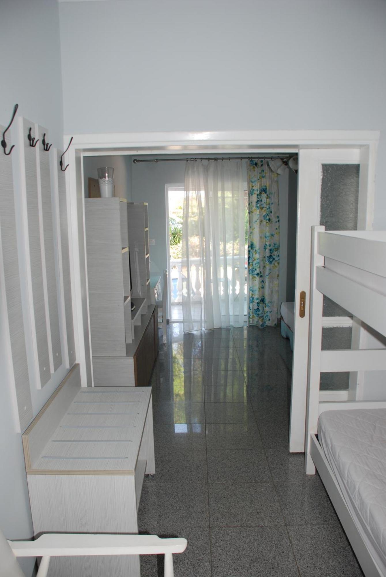 Diaporos Hotel Vourvourou Exteriör bild